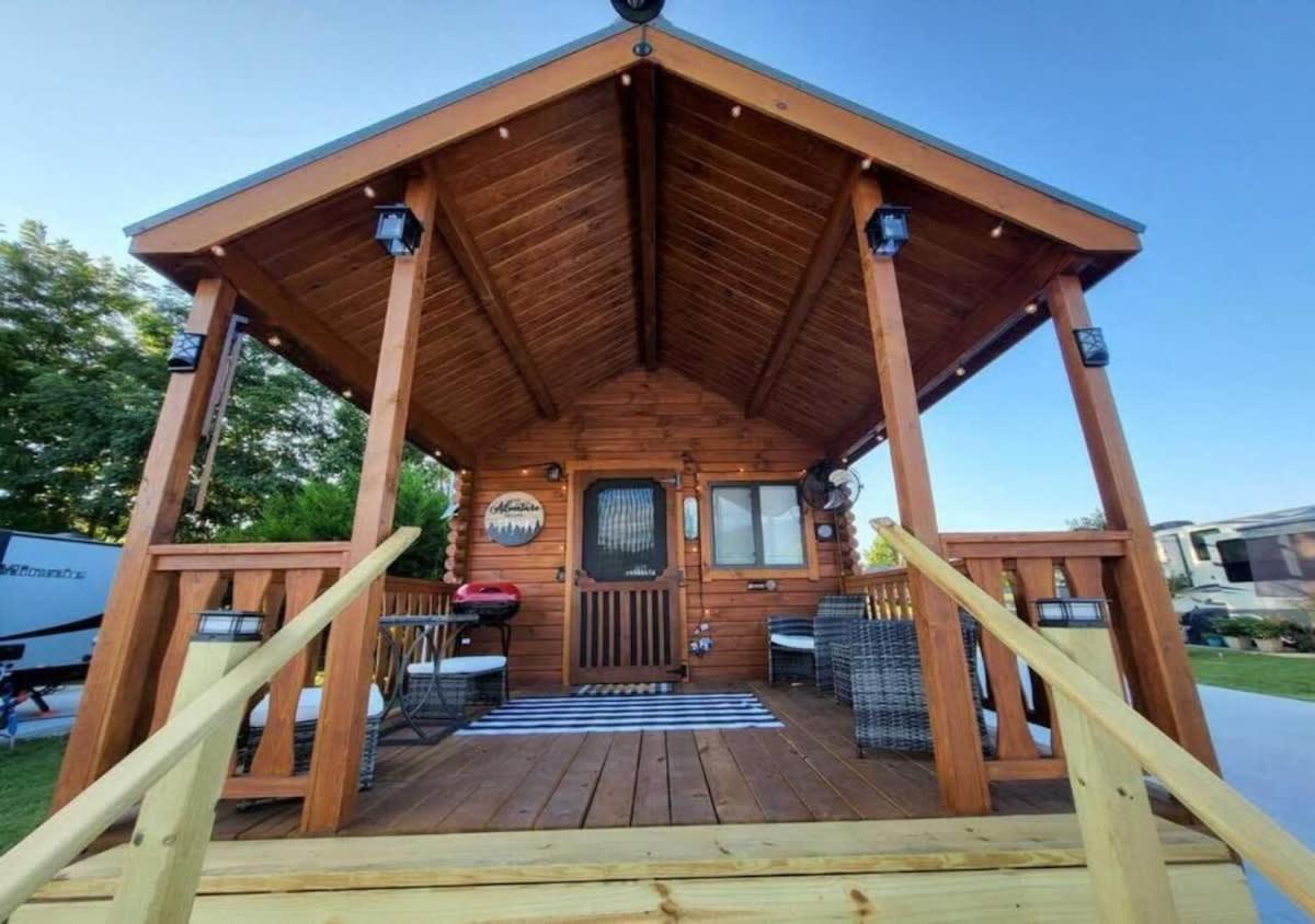 Picturesque Family Cabin With Loft In Tennessee Сев'єрвілл Екстер'єр фото